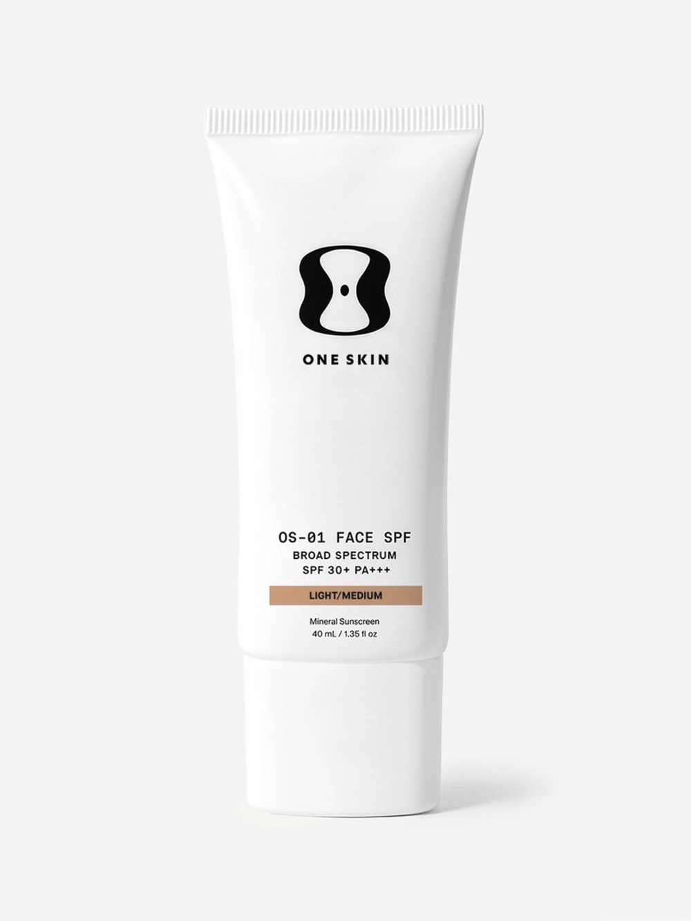 One Skin OS-O1 Tinted FACE SPF 30 in light/medium New in Box